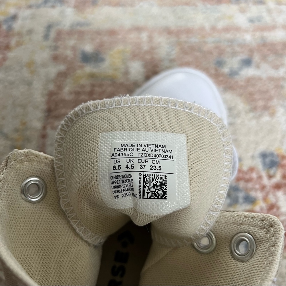 ⭐️CONVERSE ALL STAR PLATFORM - Picture 8 of 8